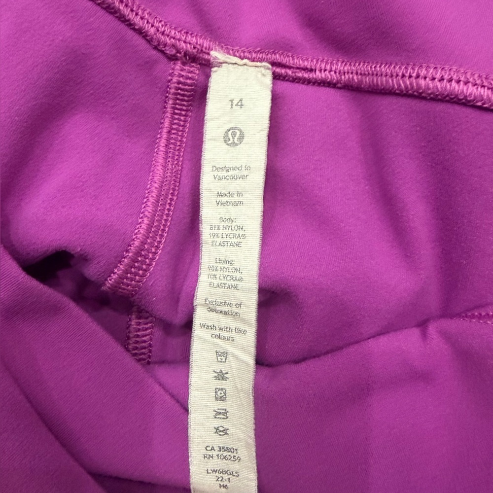 Lululemon Purple Capri Leggings High-Rise Athletic Cropped Pants Size 14 - Picture 5 of 9